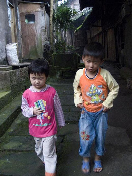 Slate, Childhood